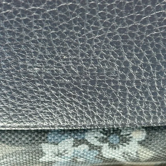 Coach Charles Blue Floral Hawaiian Messenger Bag Approx. 13 x11x3 F59301 - Picture 7 of 17